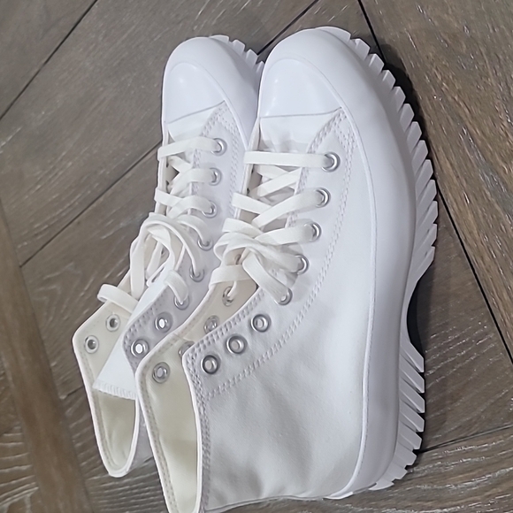 Converse Chuck Taylor All Star Lugged 2.0 M8/W10 - Picture 15 of 15